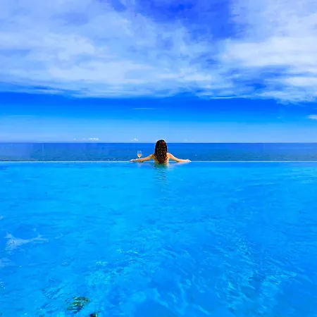 公寓 White Coral With Sea Access & Shared Pool *