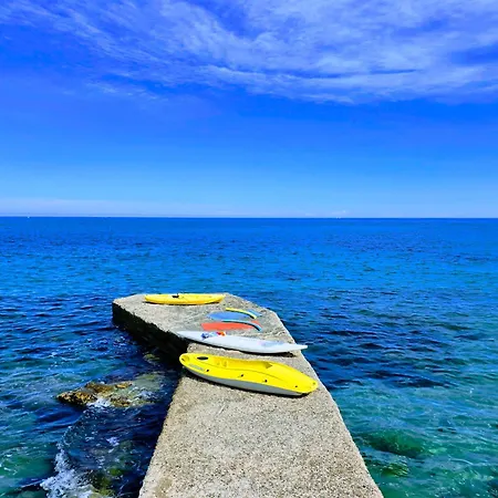 Apartamento White Coral With Sea Access & Shared Pool Santa Flavia