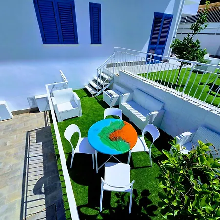 White Coral With Sea Access & Shared Pool * 圣塔·弗拉维亚